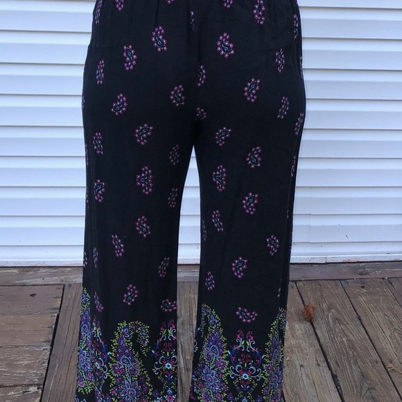 patterned, flowy pants from my closet - Picture 2 of 3